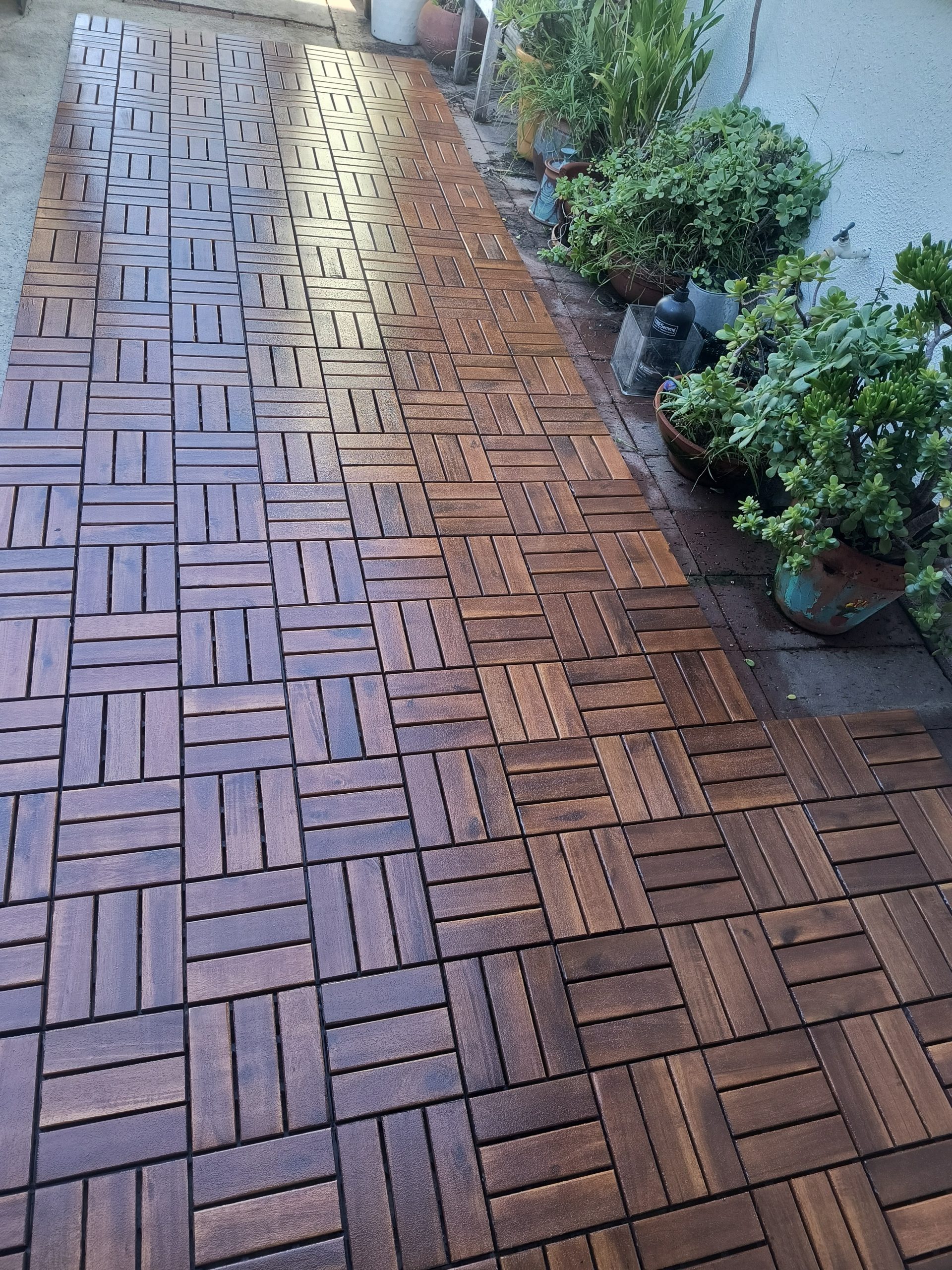 Slippery wood made slip resistant and protected with SparkleTuff